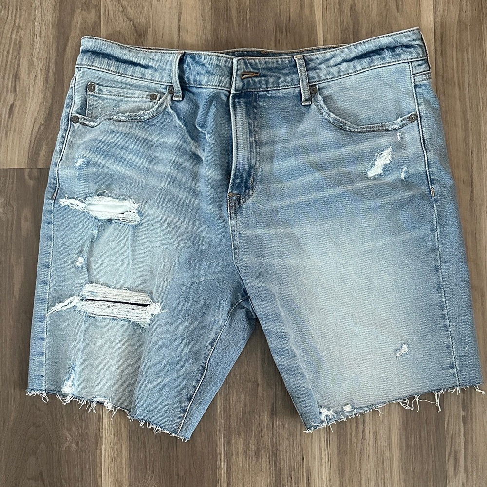 Aeropostale Distressed denim shorts